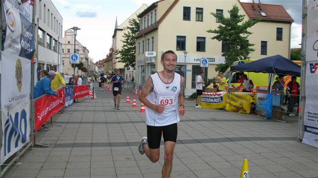 ../Images/BenefizlaufMerseburg2011 (166).jpg